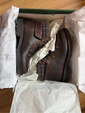 Barbour Dark Brown Leather Lace-Up Boots with Plaid Collar